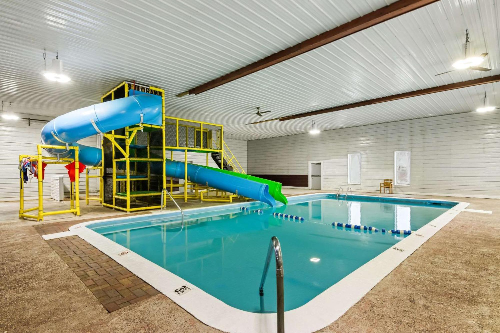 Rodeway Inn Formerly Camp Inn Lodge Oscoda Εξωτερικό φωτογραφία