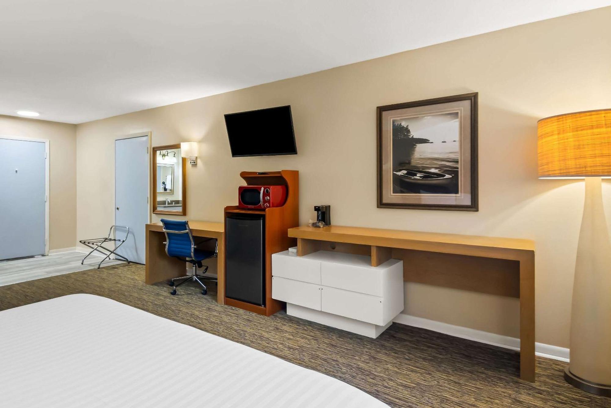 Rodeway Inn Formerly Camp Inn Lodge Oscoda Εξωτερικό φωτογραφία
